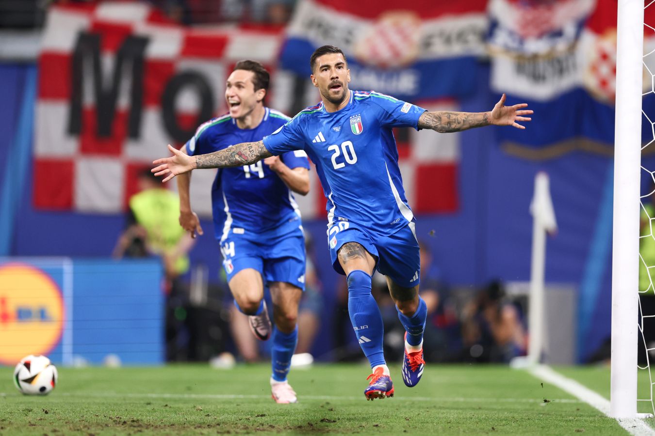 Italiya chempionati 2024. Italiya chempionati 2024. Лига италии. Сборная италии по футболу 2023. Italiya chempionati 2024.