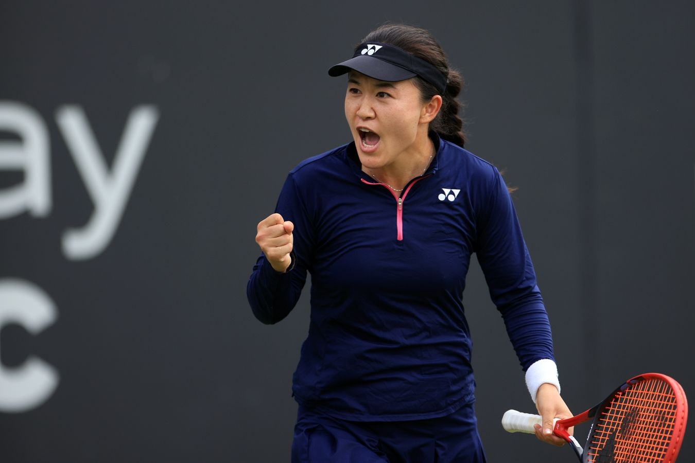 Чжу линь аванесян прогноз. Даниэль коллинз. Чжу линь. Ван синьюй теннис. Чжу лин фото.