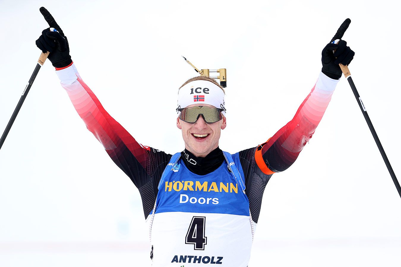 масстарт биатлон 2024 стрельба\. тюмень биатлон 2022 кубок россии. биатлон 2024 8 этап. биатлон контиолахти женская эстафета. центр зимнего спорта оберхоф.