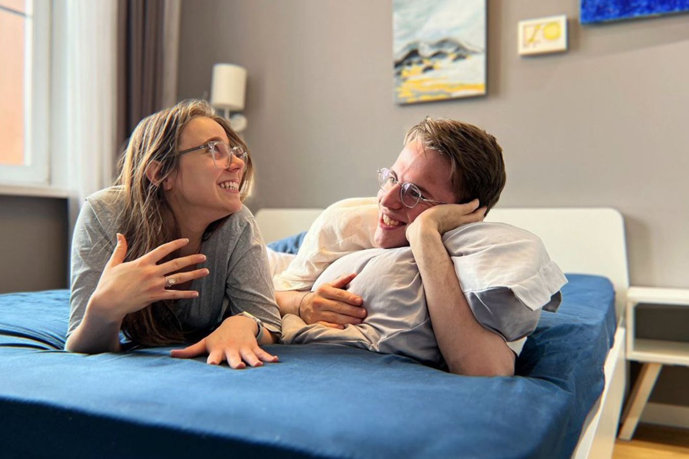 Вопросы обстоятельства в русском языке. В предложении найди слово в котором все согласные звуки звонкие. В данном ниже предложении слово в котором все согласные звуки звонкие. Найдите в данном предложении. Причастие и причастный оборот суффиксы с примерами.