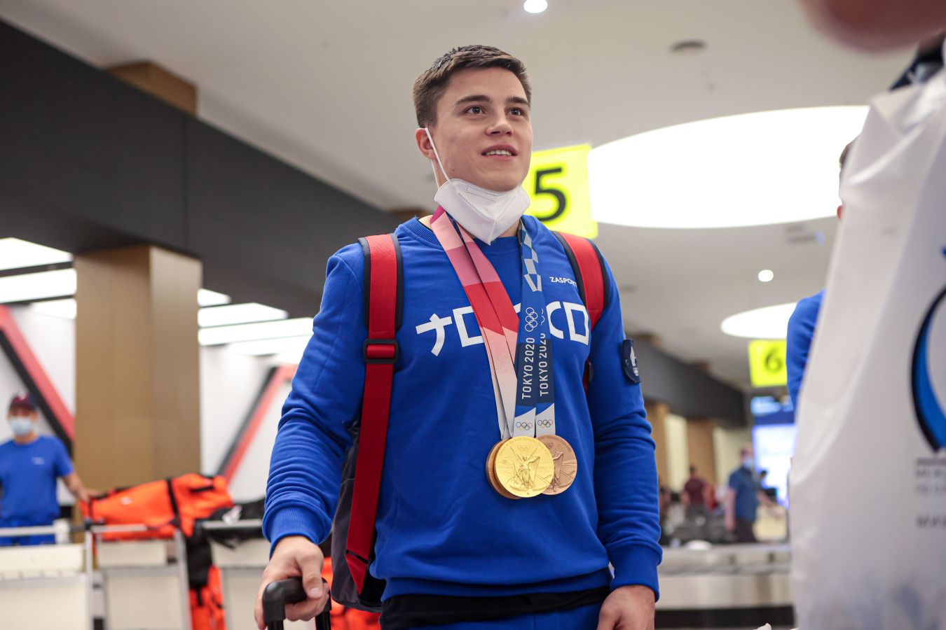 Академия чемпионов гимнастика