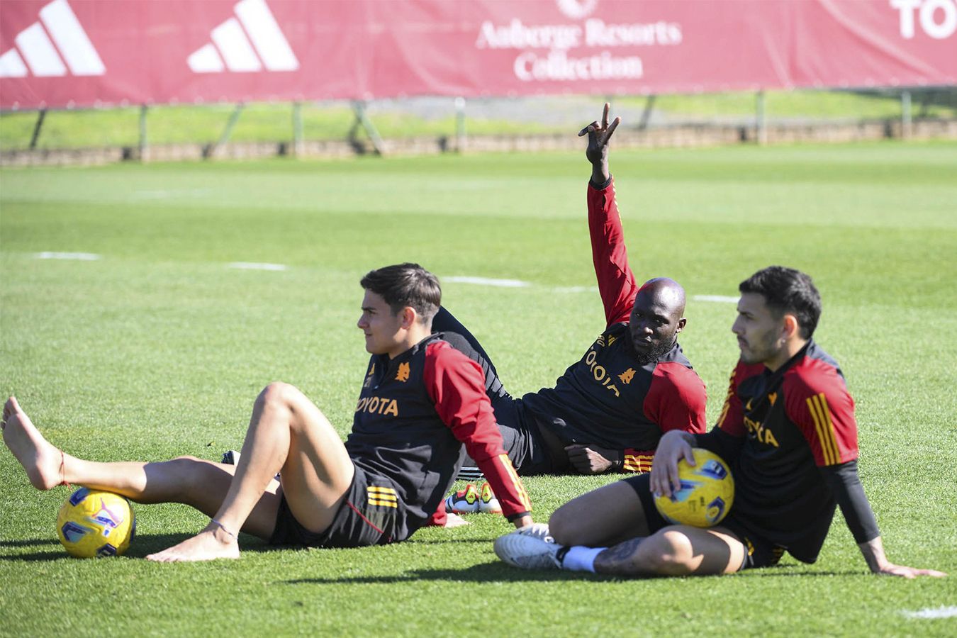 Тренировки отвечаю. Тяжелый спорт. Спортивные упражнения. Тренировки отвечаю. Тренировки отвечаю.