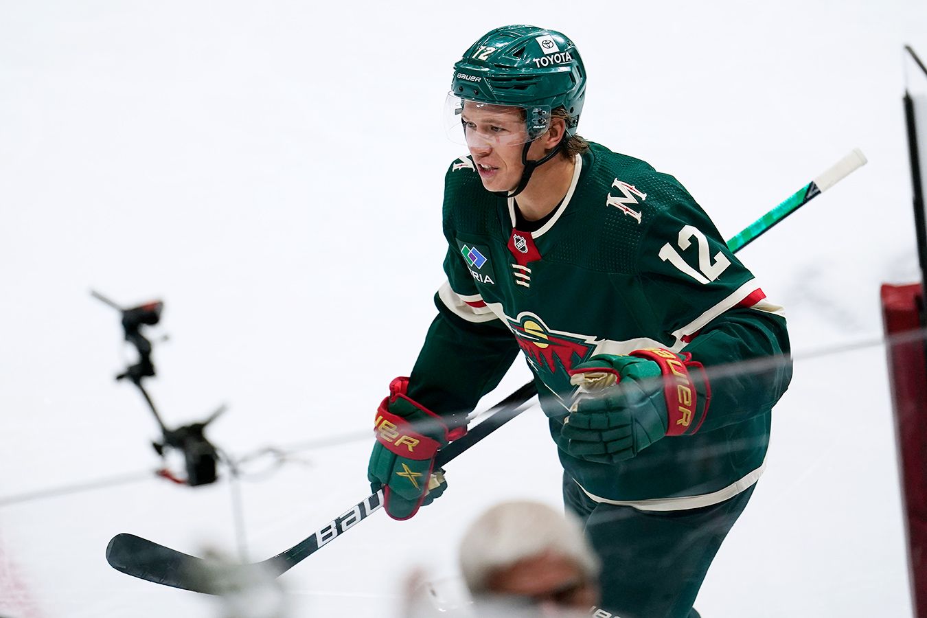 "Матч-ТВ": Капризов успел улететь в США. В России он объявлен в розыск за уклоне