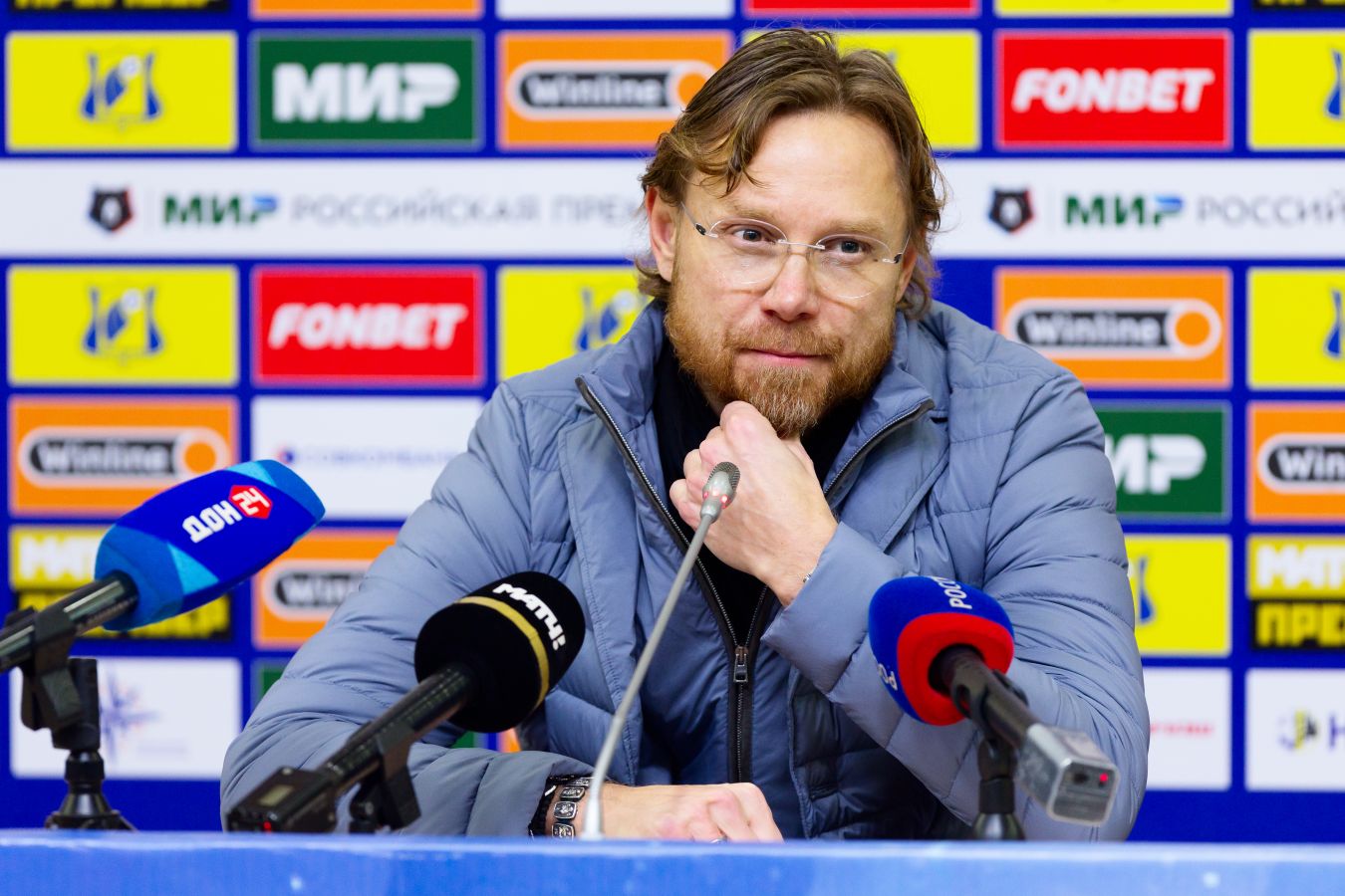 Dubai duty free tennis championships 2020. Сборная арабских эмиратов по футболу. Djokovic musetti. Чемпионат дубая. Karak команда эмираты.