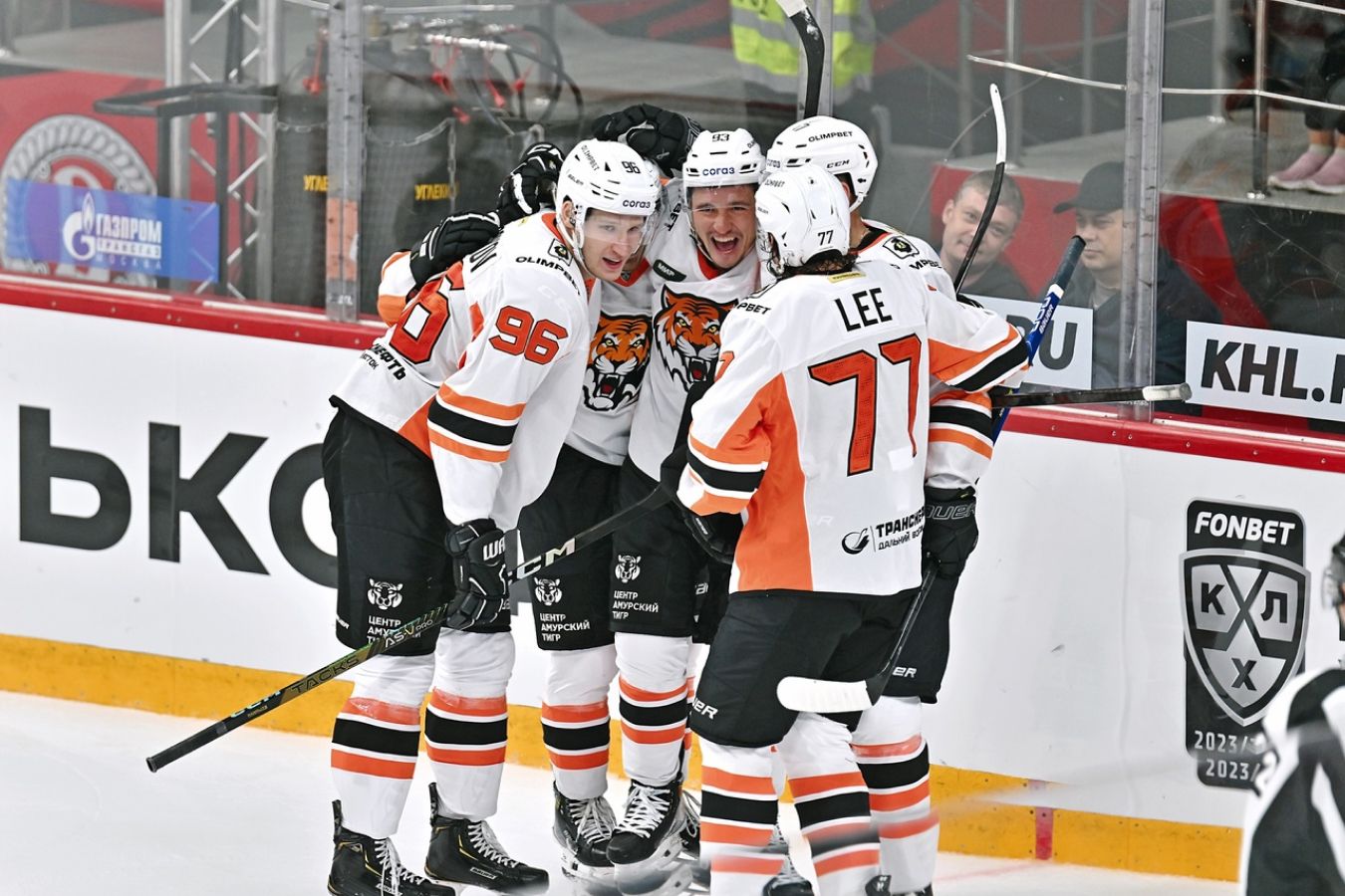 Амур команда кхл. Хк амур 24 25. Хоккейная форма амур. Хк амур 24 25. Кхл амур хабаровск.