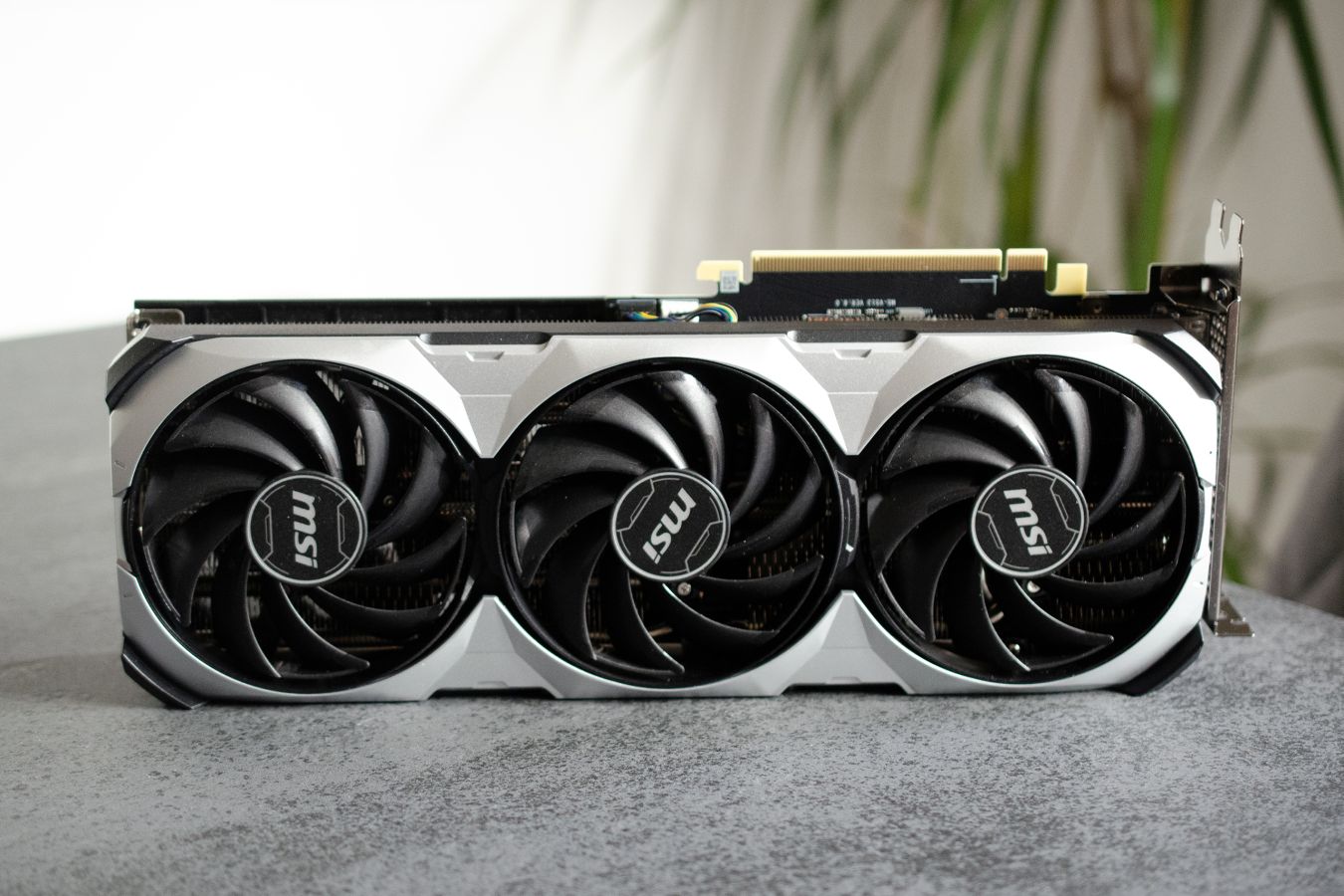4070 ti super Ozon