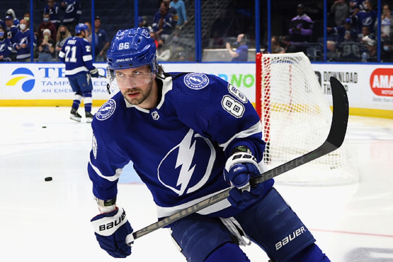 Кучеров стал третьим игроком из России, набравшим пять очков в матче плей-офф НХ