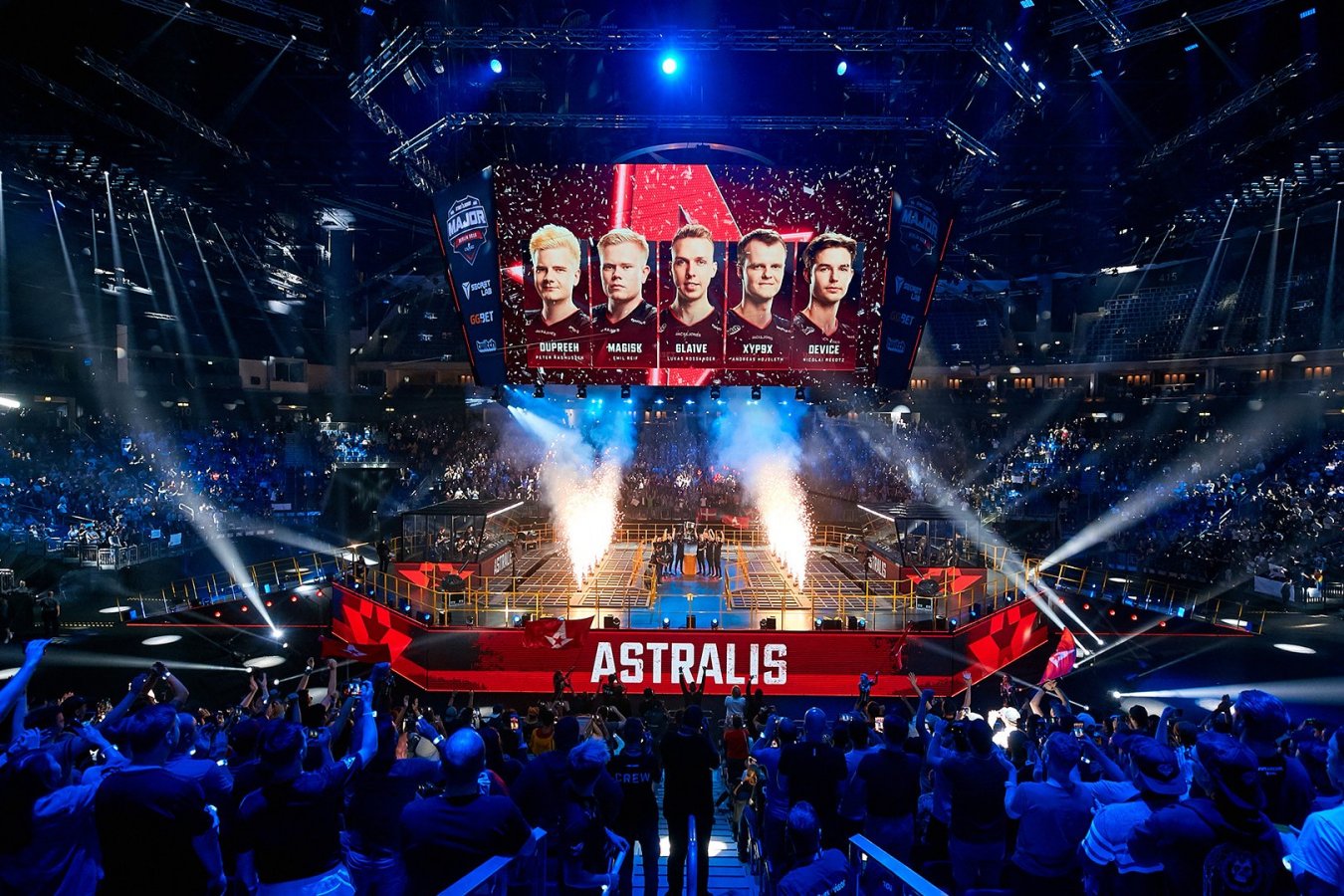 P i g l. PGL Major Stockholm 2021 Арена. Старладдер Берлин 2019. PGL Major Stockholm 2021 сцена. Major CS PGL Stockholm.