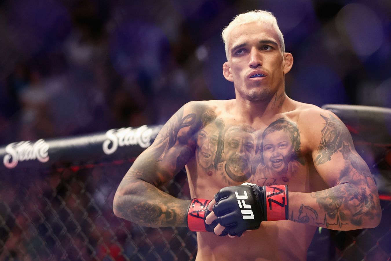 Charles Oliveira 2022