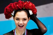Медведеву взяли на чемпионат мира! Или нет? Что творится в фигурном катании