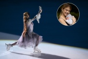 Трусова спешит на лёд и уже делает прыжки! До первого проката на шоу после родов — неделя