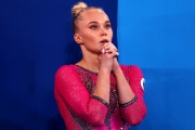 Почему российские гимнастки проиграли личное многоборье? Ведь даже Байлз снялась заранее!