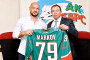 Марков — в «Ак Барсе», а Петерссон – в «Авангарде»! Таблица трансферов КХЛ