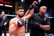 UFC 288: Чарльз Оливейра — Бенеил Дариуш, отмена боя, возможное участие Армана Царукяна, соперник Ислама Махачева