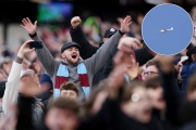 Болельщики «Вест Хэма» провели акцию протеста против руководства с помощью самолёта