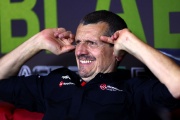 Зачем Формуле-1 «Хаас»? Плетутся в хвосте, не берут молодёжь, тупо копируют «Феррари»