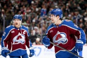 «Колорадо» идёт по графику лучшей команды в истории НХЛ. За счёт кого?