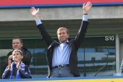«Это даже хуже, чем Омск», — сказал Абрамович. И решил купить «Челси»