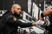 Почему ОАЭ становятся столицей смешанных единоборств, Хамзат Чимаев сменил гражданство, турниры UFC в Абу-Даби