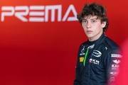 17-летний юниор «Мерседеса» может ворваться в Ф-1 уже в этом году. Не рановато ли?