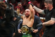 Махачев и Топурия всё испортили? Волкановски — недооценённая легенда UFC
