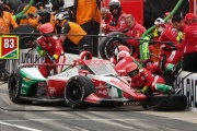 Пугающая авария россиянина и дуэль звезды IndyCar с экс-пилотом Ф-1. Как прошла «Инди-500»