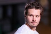 От хоккея к небу: Михаил Сергачёв — о фонде «Сектор 98» и фестивале «Летфест-2025»