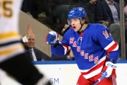 Суперзвено с Панариным тащит «Рейнджерс» в плей-офф! А Шестеркин спровоцировал Маршана