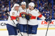 В НХЛ официально появилась команда-династия. А мы и не заметили