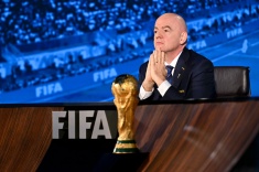 ФИФА объединила международные паузы