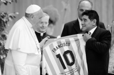 Папа Римский Франциск скончался в возрасте 88 лет