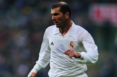 С кем ассоциируется ЛЧ? Легенды сделали выбор