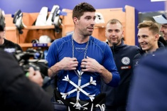 Клубы КХЛ стали выгонять иностранных вратарей