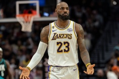 У Леброна 51 000 очков. Кто ближе всех к нему?