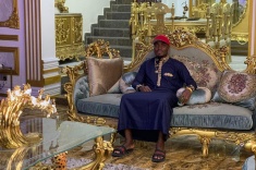 Показываем дворец Эммануэля Эменике в Нигерии