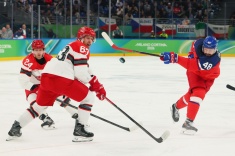 Чехия одолела Данию на ОИ