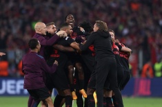 «Байер» — пятый клуб в Германии с «золотым» дублем