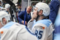 «Сибирь» пропустила 15 шайб за два матча плей-офф