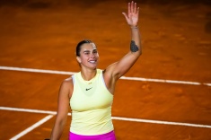 Соболенко добилась пятого финала со Свёнтек