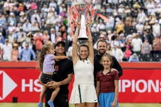 Qadimgi katta kokrak fotosuratlari Atirgullar porno video