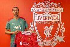 «Ливерпуль» покупает Уго Экитике у «Айнтрахта»