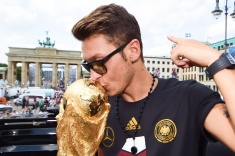 Яркие моменты в карьере Месута Озила