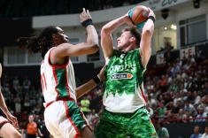 УНИКС сделал заявку на бронзу