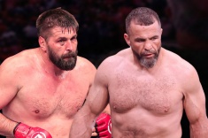 Виталий Минаков — Оли Томпсон