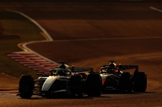 Первый день тестов Формулы-1 в Бахрейне