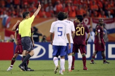 Рекорд Валентина Иванова по карточкам