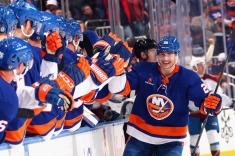 Интервью с защитником «Айлендерс» Романовым