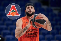 Интервью с баскетболистом Кассиусом Робертсоном