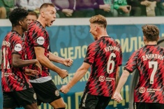 Дзюба выиграл дуэль у Карпина!