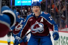 Феерический матч Маккиннона!